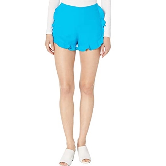 NEW Bebe Crepe Ruffle Dolphin Shorts - Picture 2 of 8
